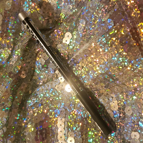 3/$12🌼SILVER NYX Cosmetics Slim Eye/Eyebrow Pencil NWT - Picture 5 of 5